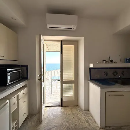 Apartment Casa Uva, Sul Porto Di *